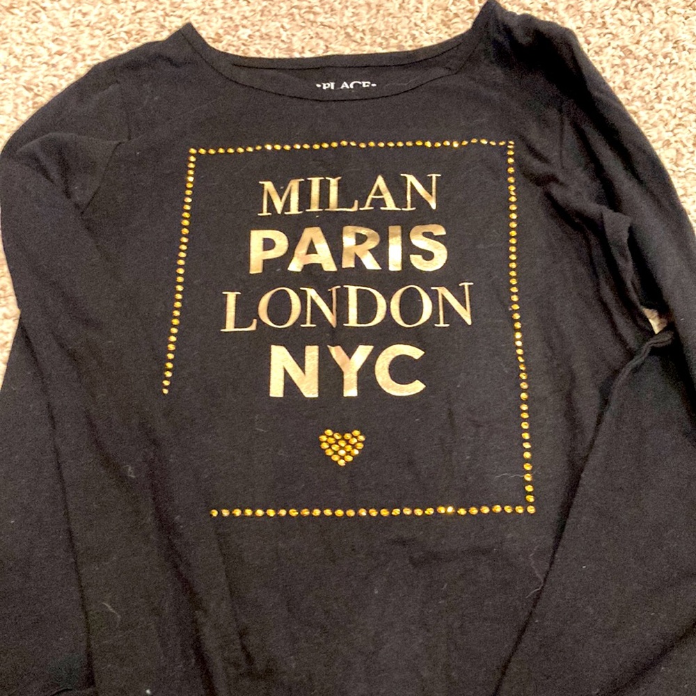 Black long sleeved shirt